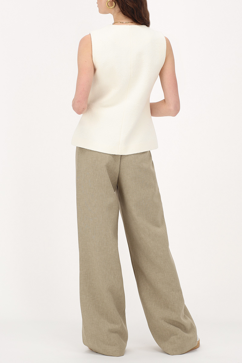 Green pleated trousers | My Jewellery