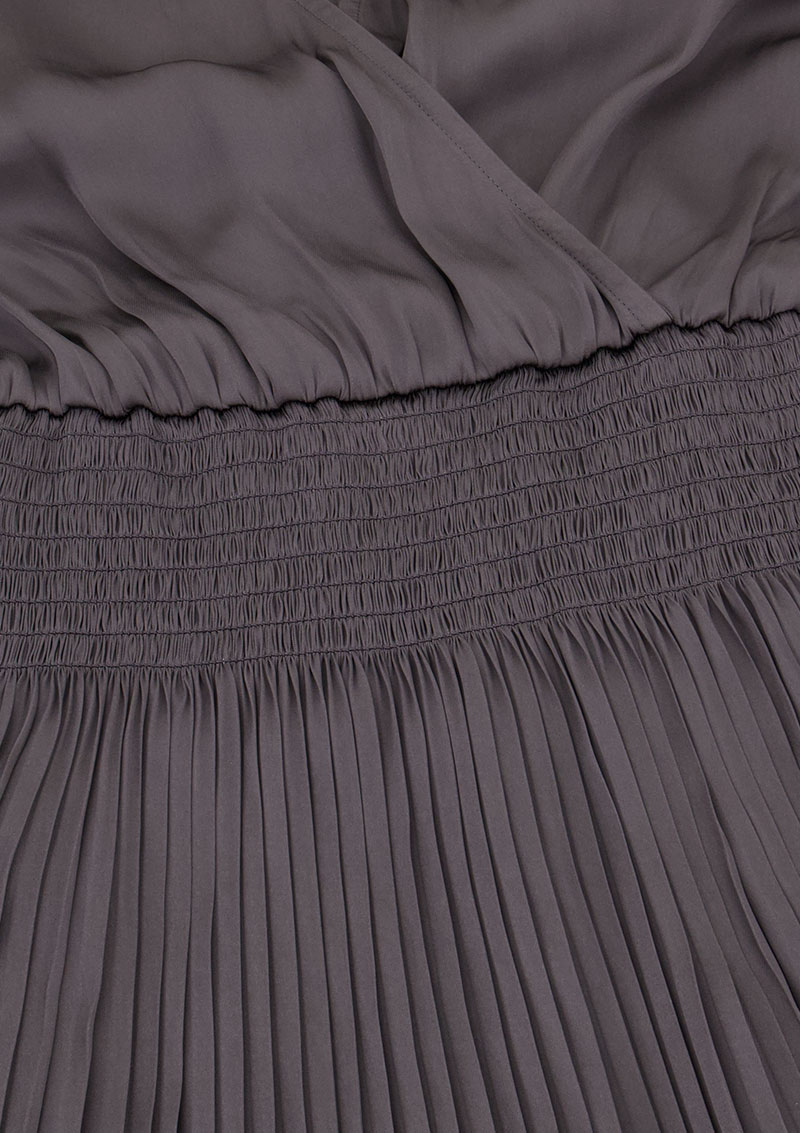 Grey pleated dress satin look | My Jewellery