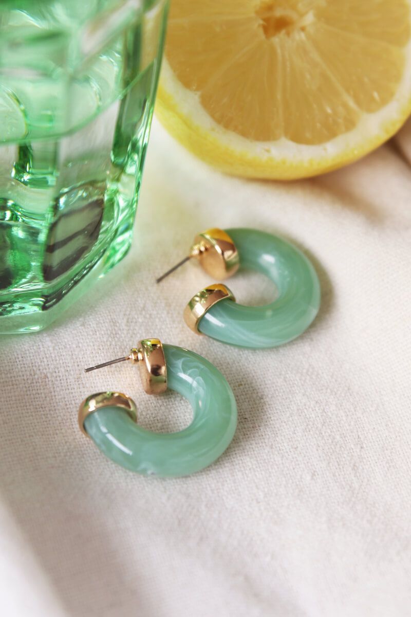 Groene kleine oorringen | Kleine oorbellen