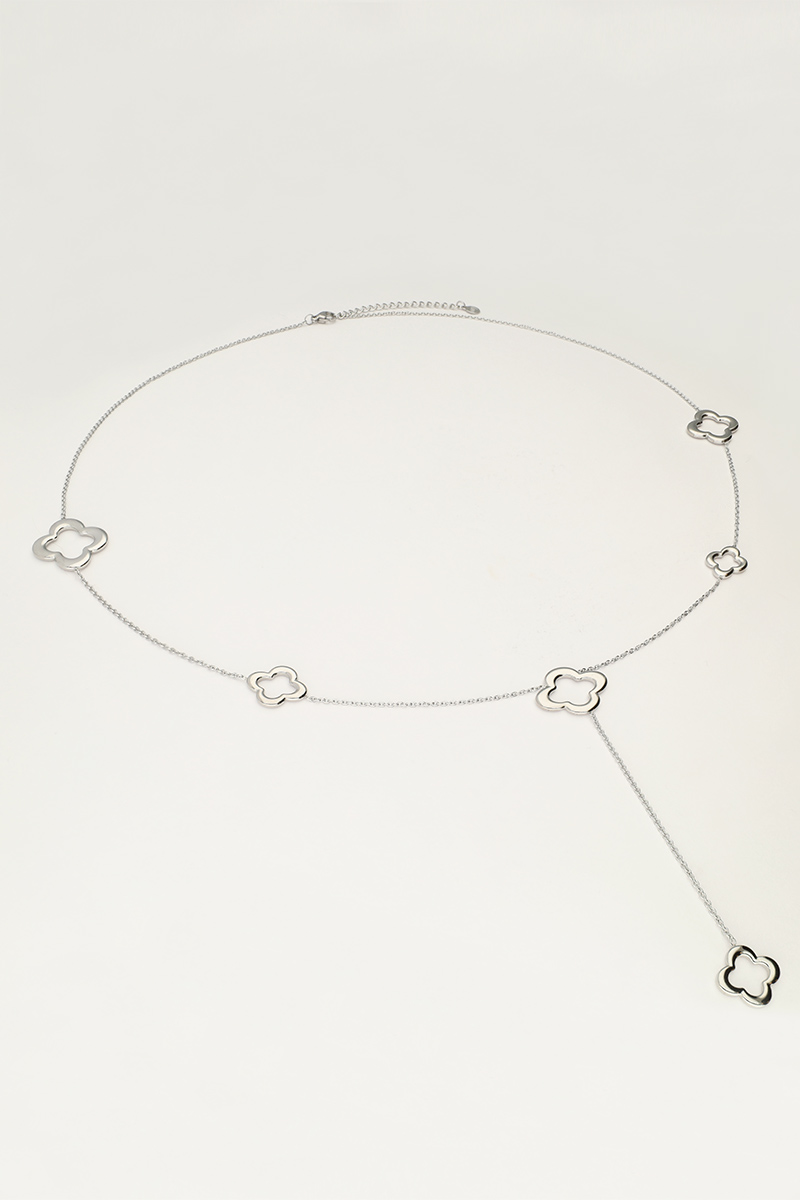 Iconic long necklace with clovers