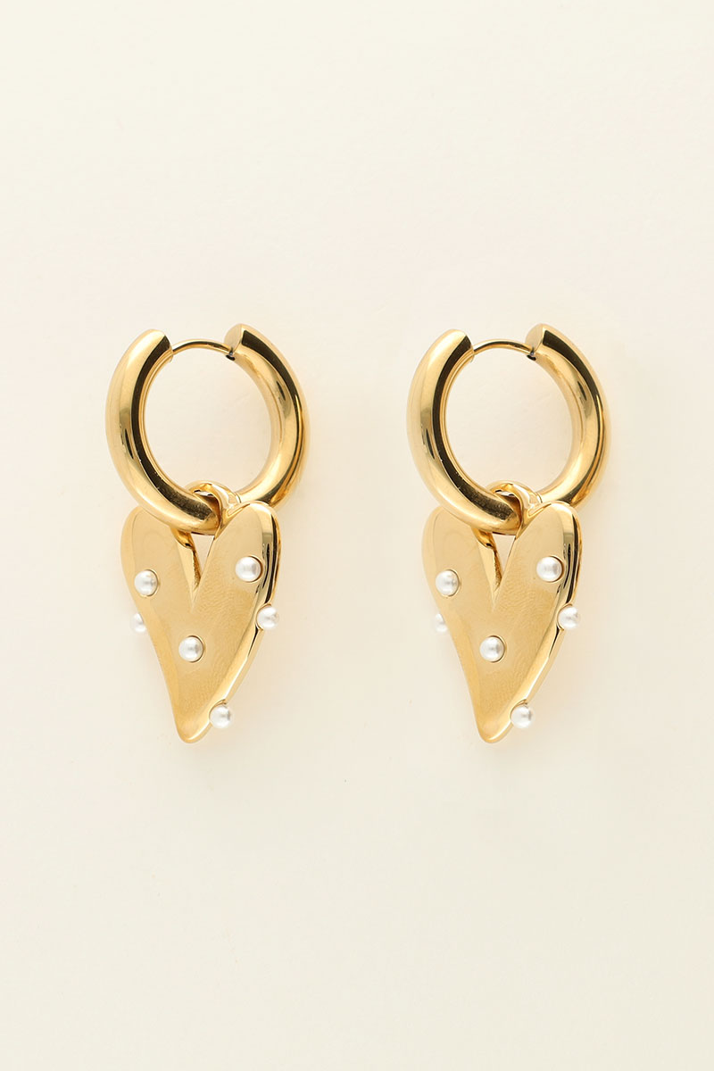 Large hoop earrings with heart & faux pearls