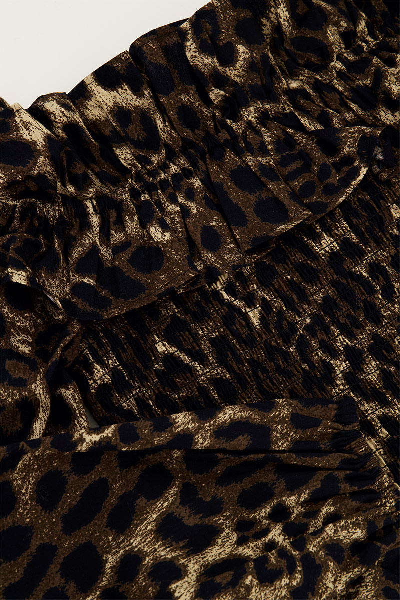 Off-shoulder top with leopard print | My Jewellery