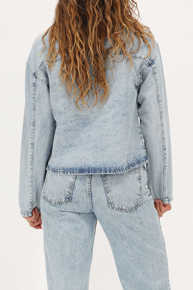 Light blue denim jacket with bows | My Jewellery