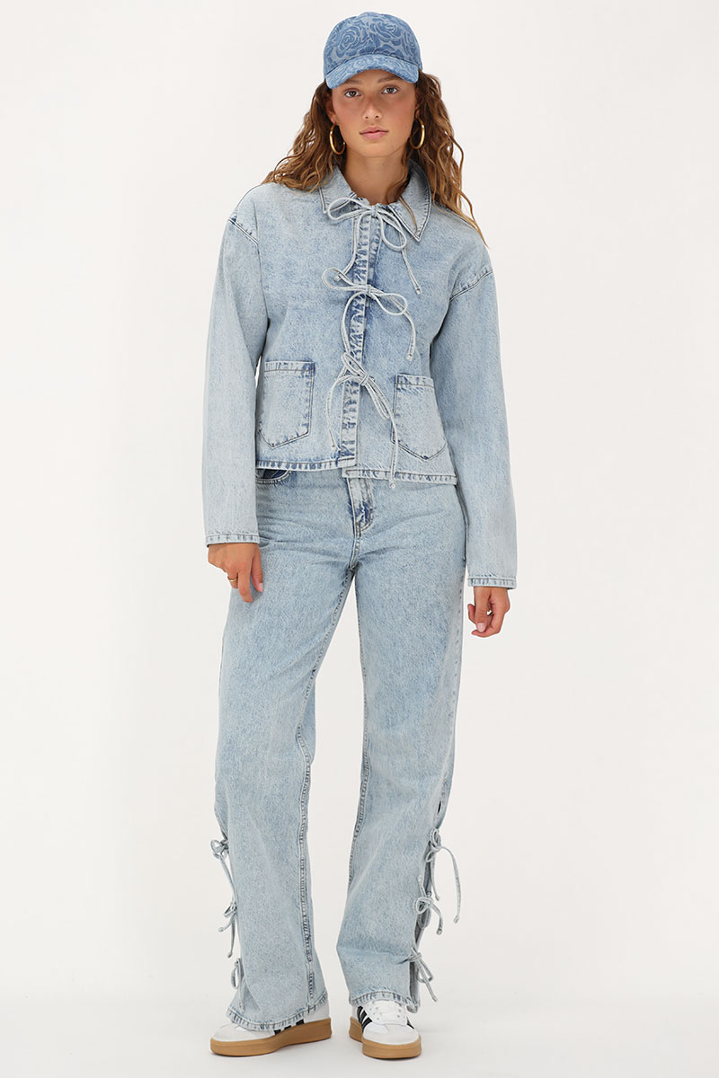 Light blue denim jacket with bows | My Jewellery