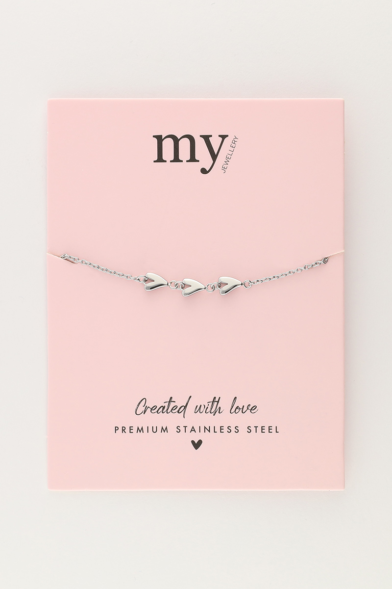 Minimalist bracelet with three hearts | My Jewellery