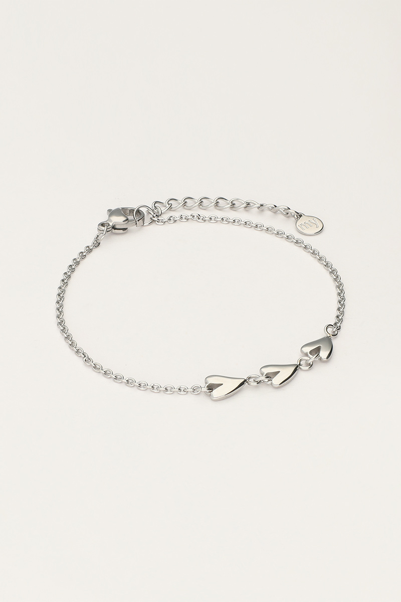 Minimalist bracelet with three hearts | My Jewellery