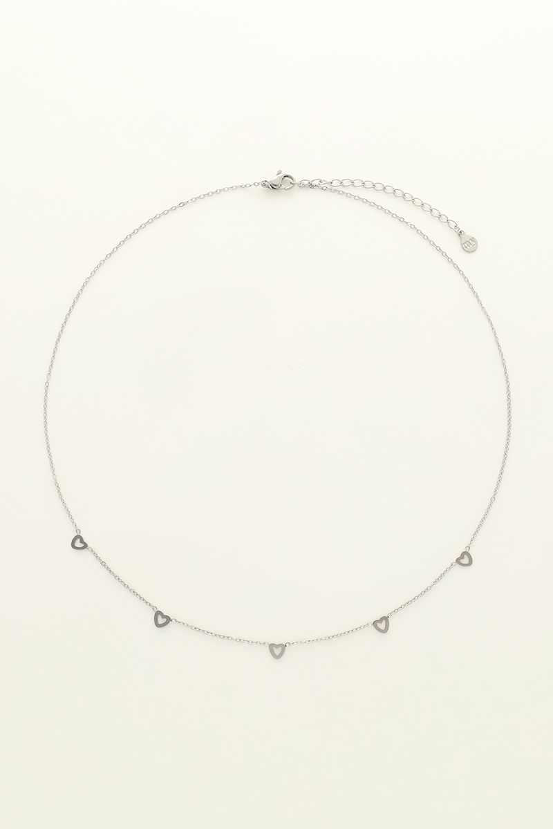 Ketting met kleine hartjes 