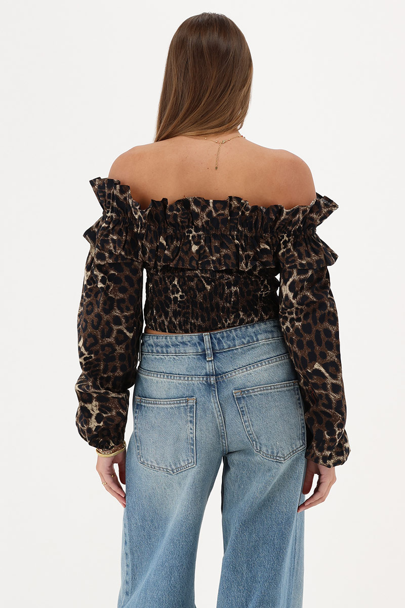 Off-shoulder top with leopard print | My Jewellery