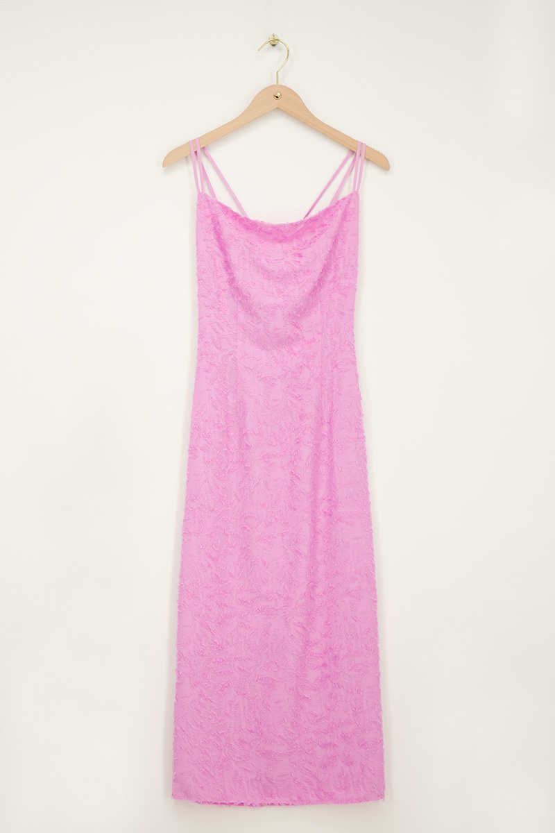 Pink jacquard dress with feathers | My Jewellery