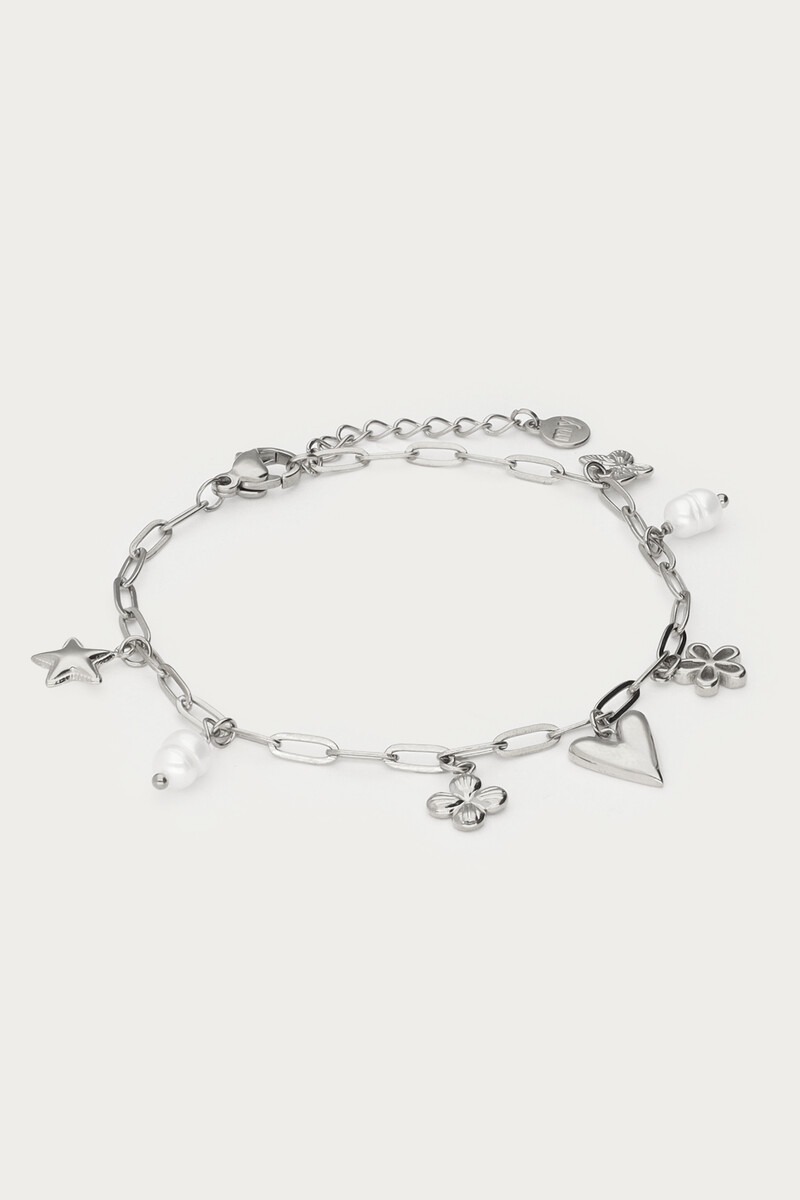 Minimalist chain bracelet with seven charms | My Jewellery