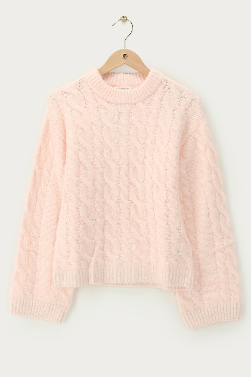 Pink oversized cable sweater | My Jewellery