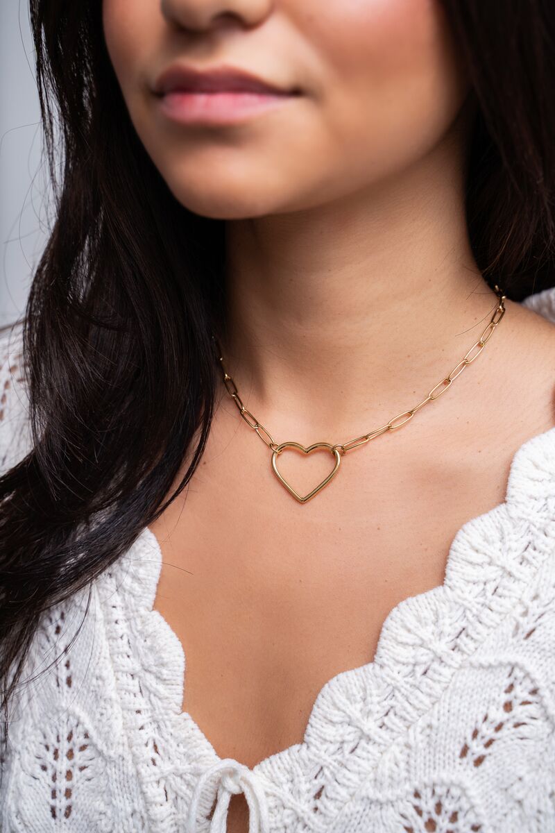 Chain necklace with large open heart pendant | My Jewellery