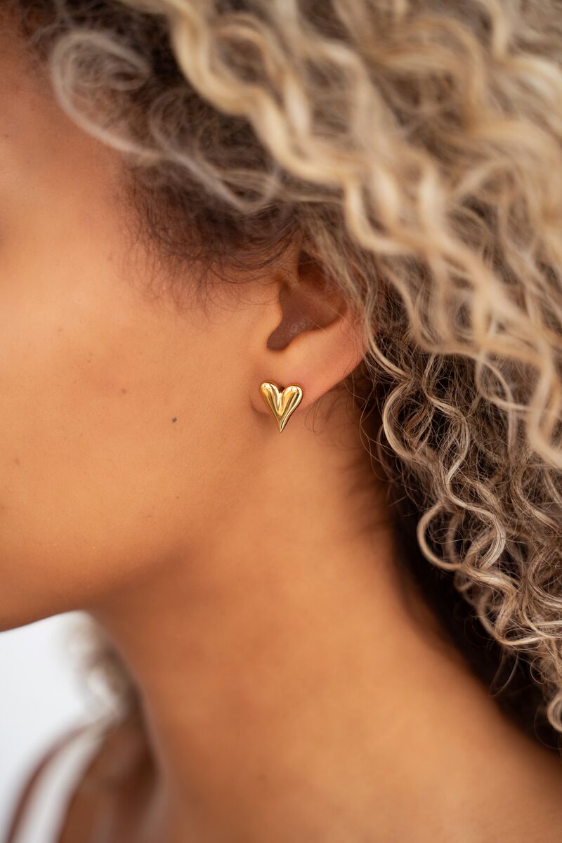 Heart studs | My Jewellery