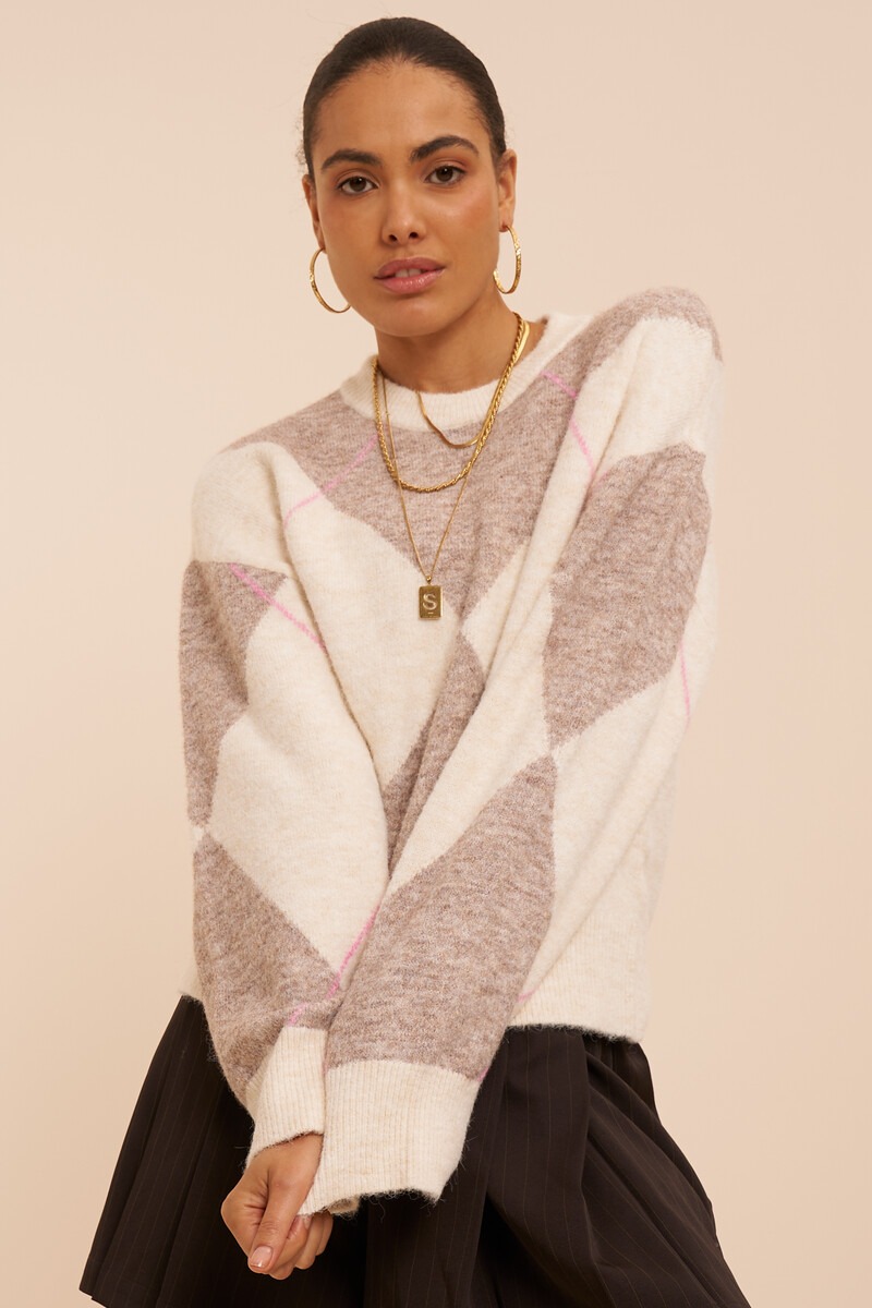 Beige argyle sweater | My Jewellery