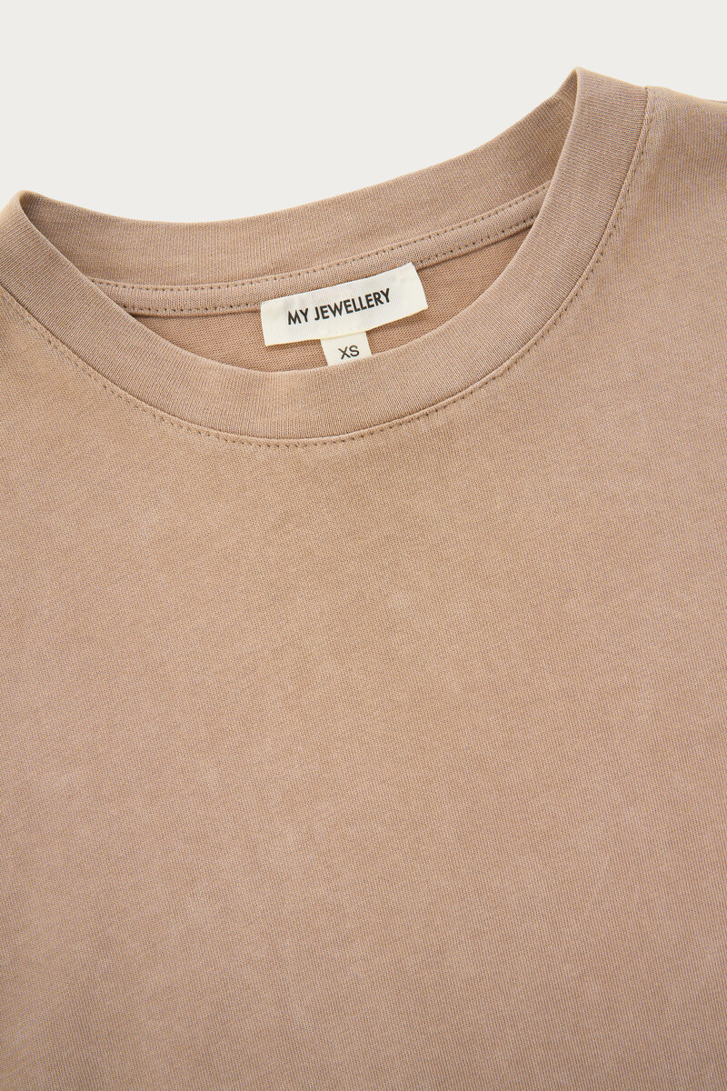 Beige basic T-shirt with acid wash | My Jewellery