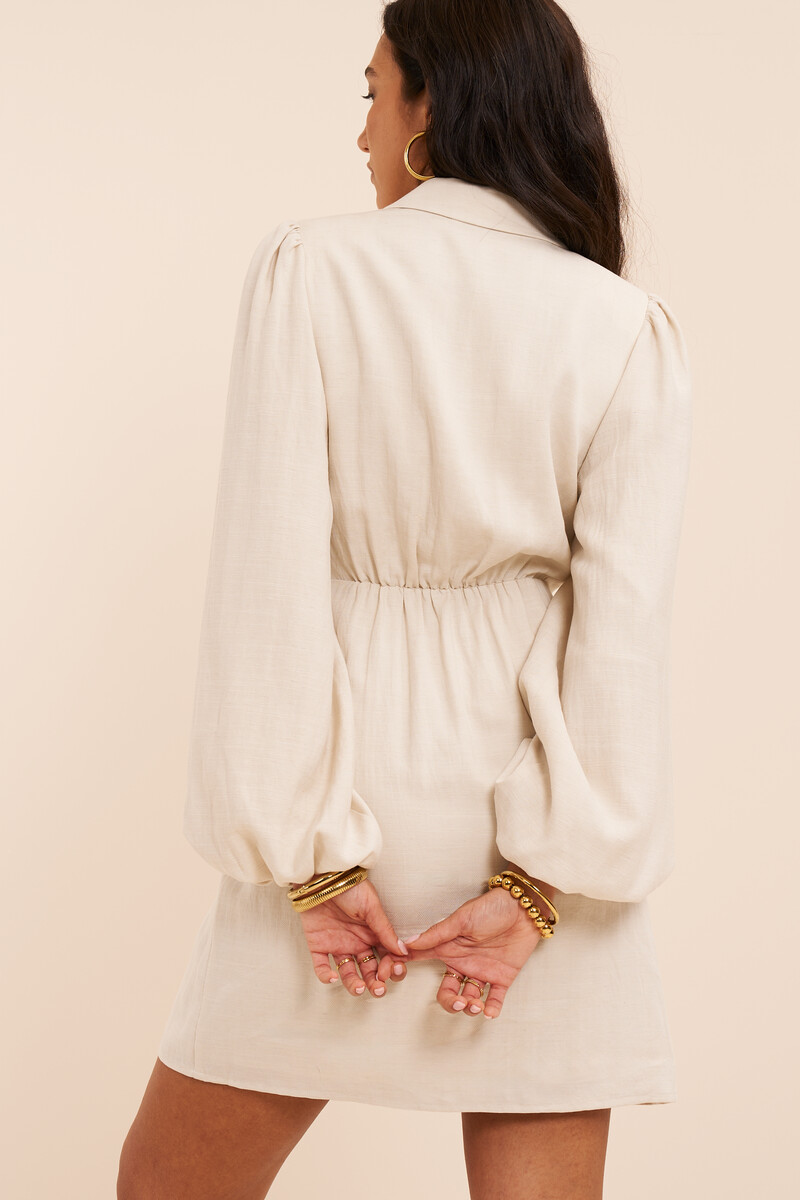 Beige dress with puff sleeves | My Jewellery