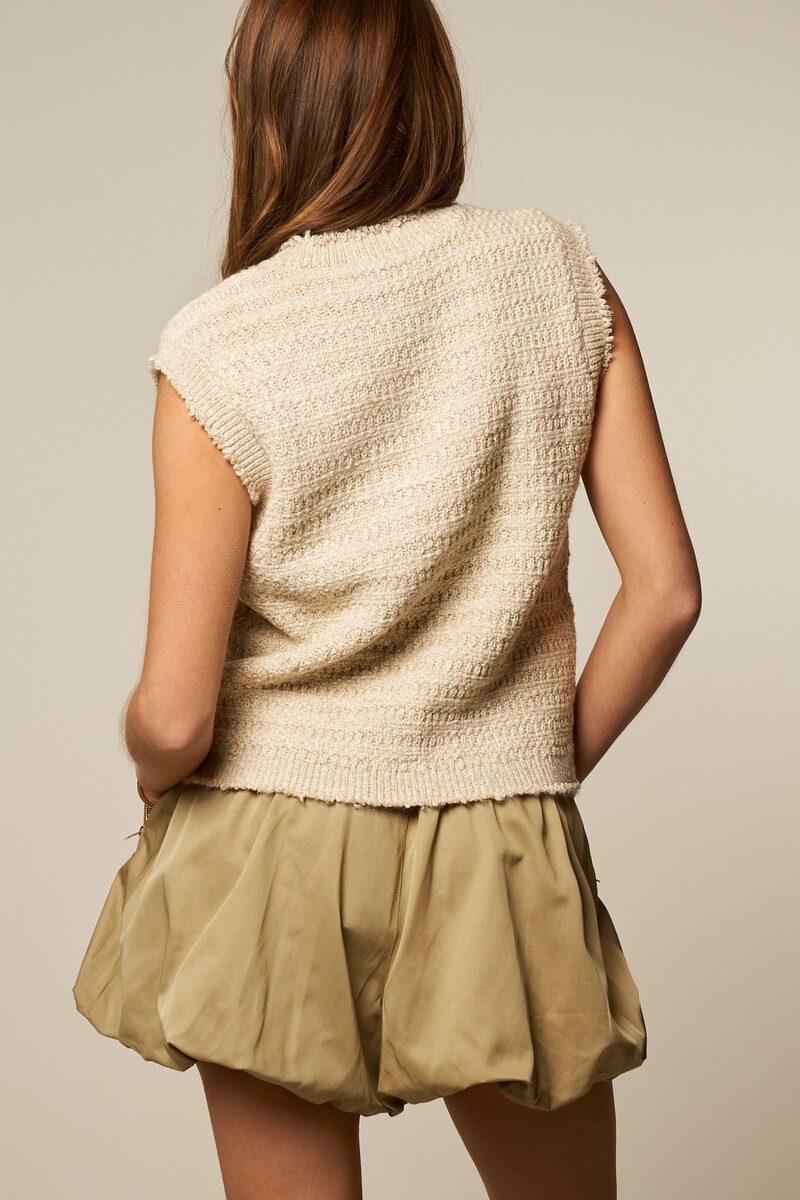 Beige bouclé gilet with buttons | My Jewellery