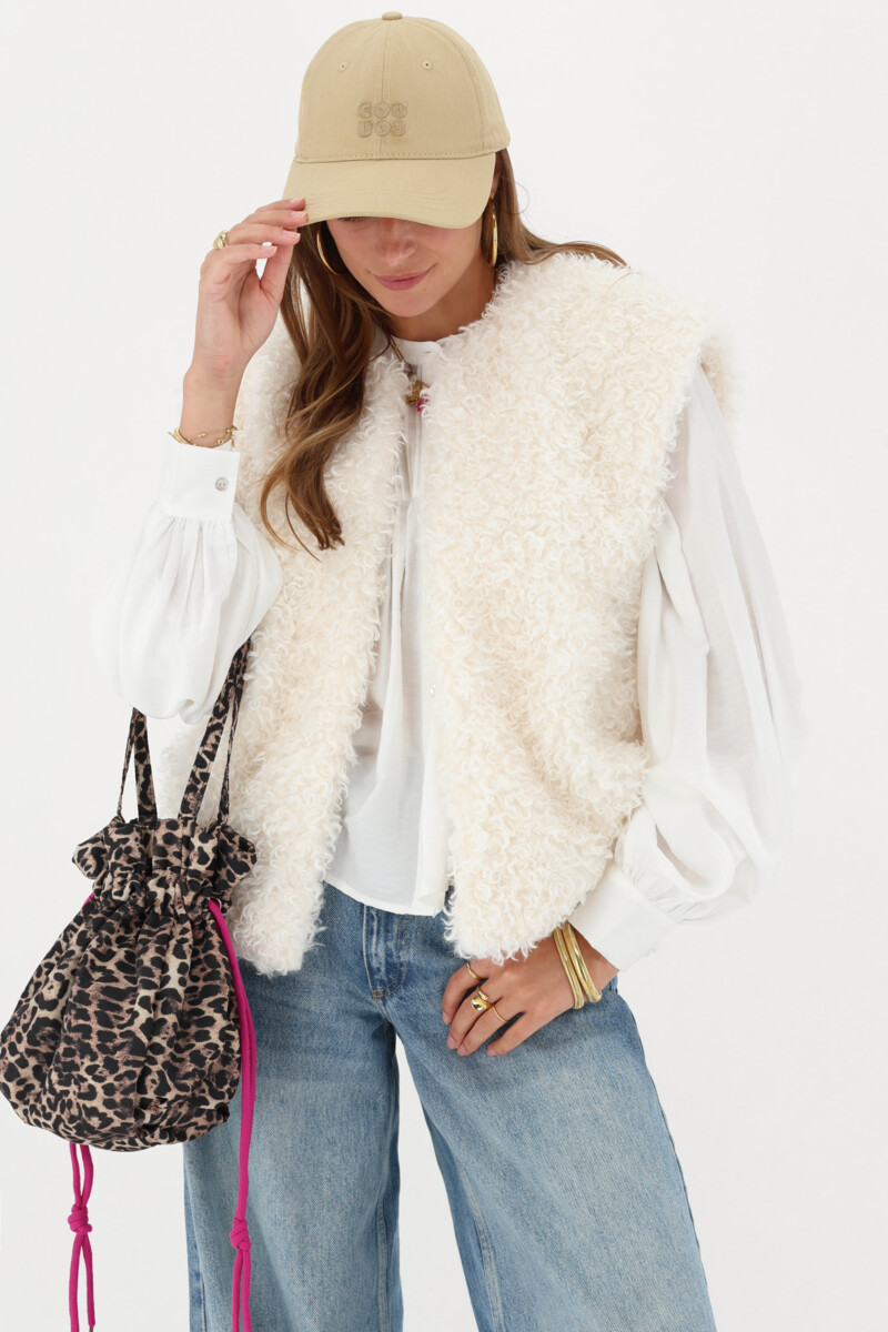 Beige gilet in teddy look | My Jewellery