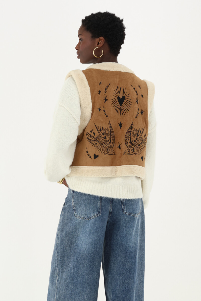 Beige gilet with embroidery in suede look | My Jewellery