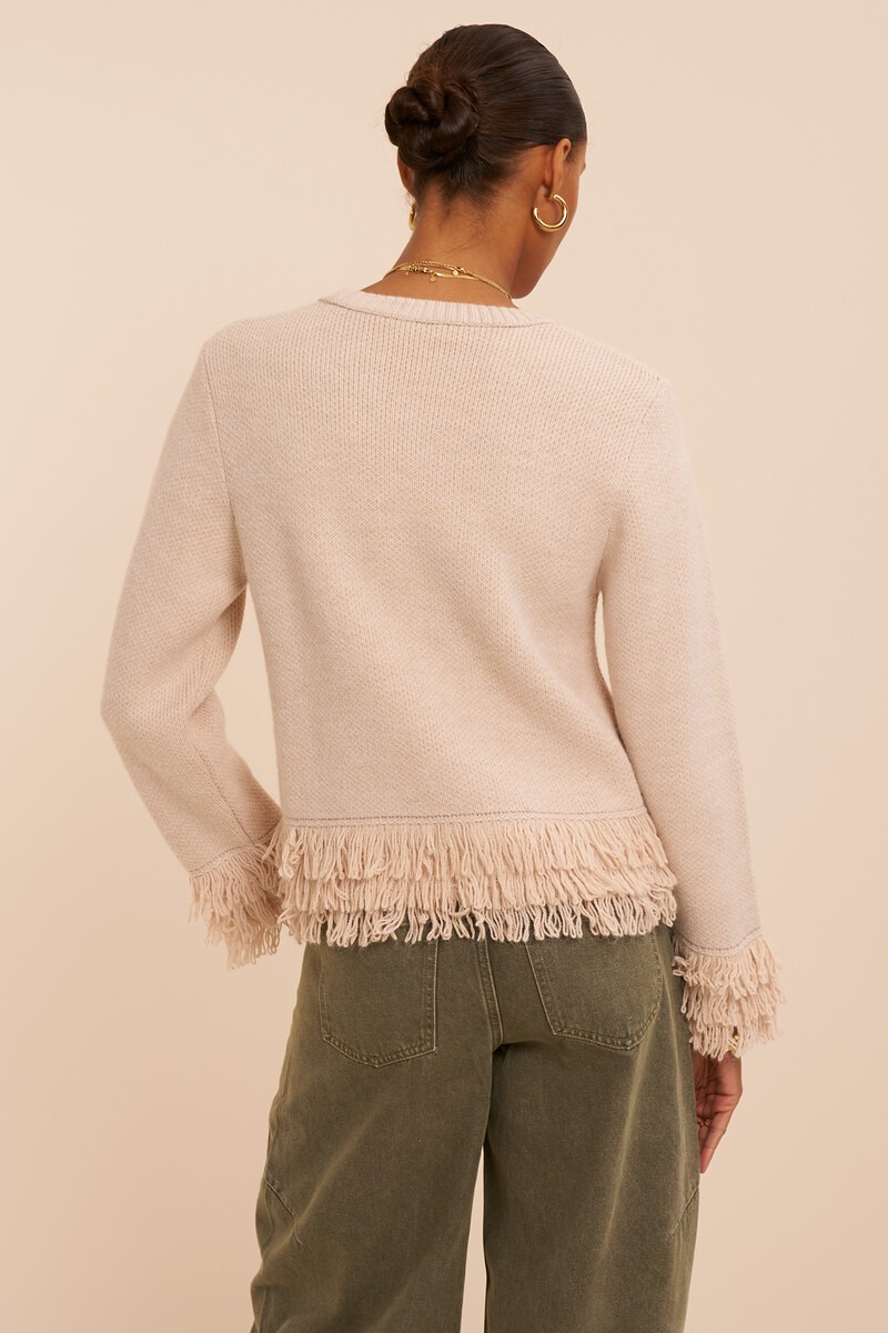 Beige knitted sweater with fringes | My Jewellery