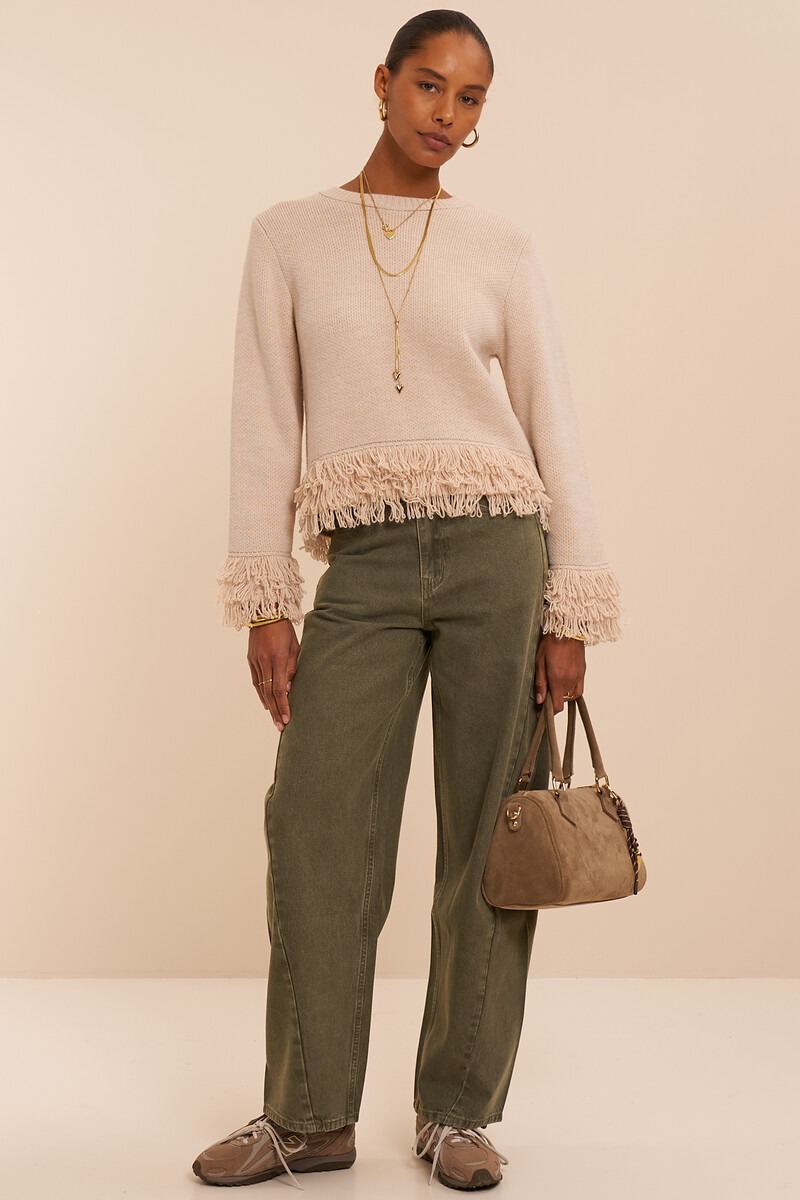 Beige knitted sweater with fringes | My Jewellery
