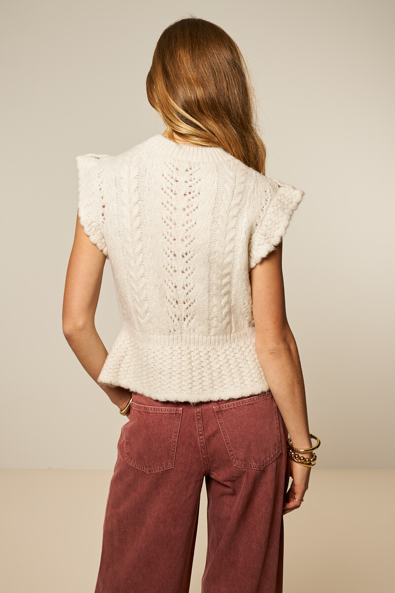 Beige spencer with ajour and ruffles | My Jewellery