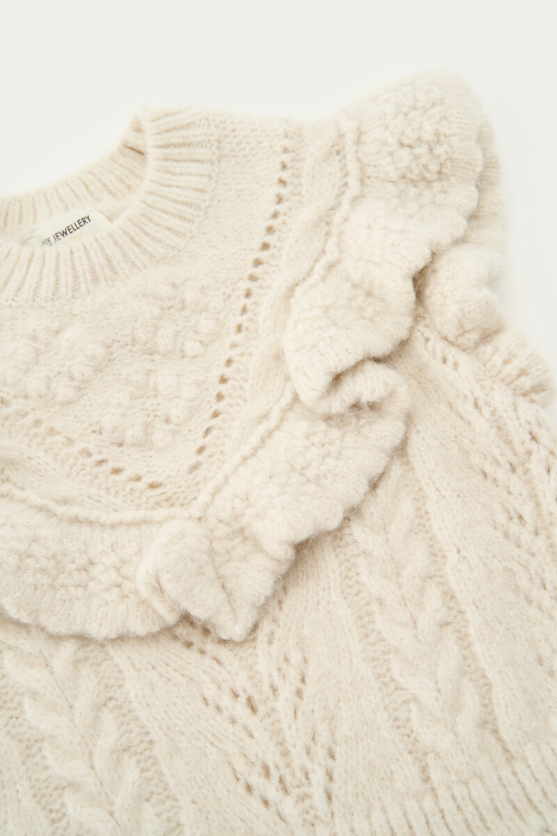 Beige spencer with ajour and ruffles | My Jewellery