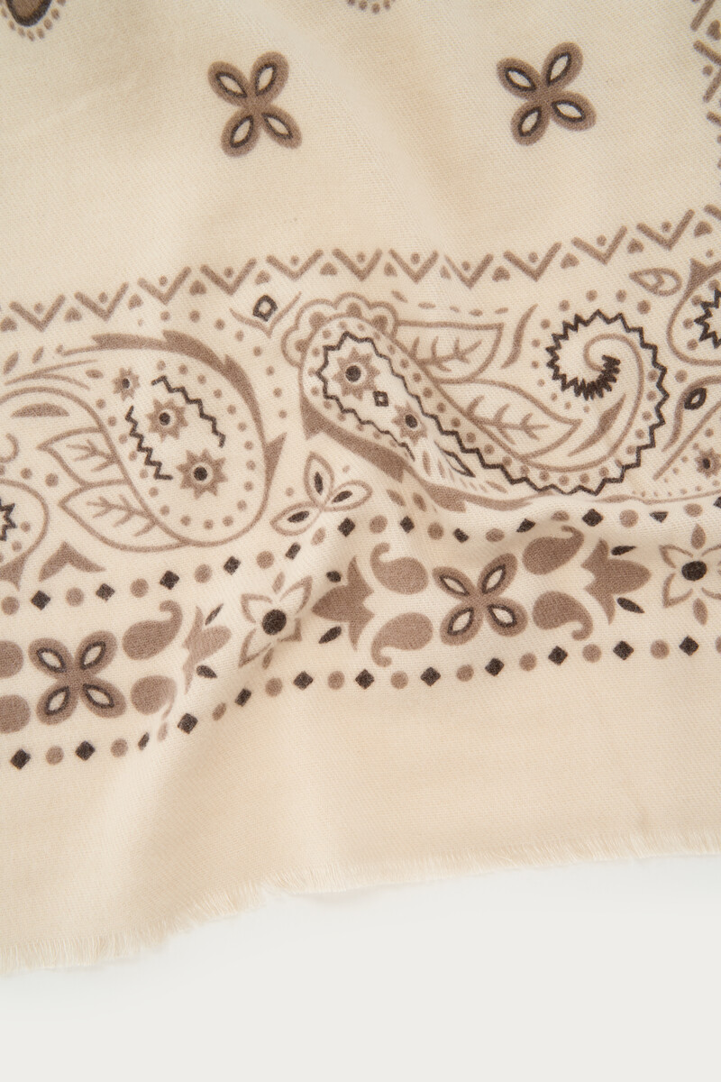 Beige large scarf with paisley print | My Jewellery