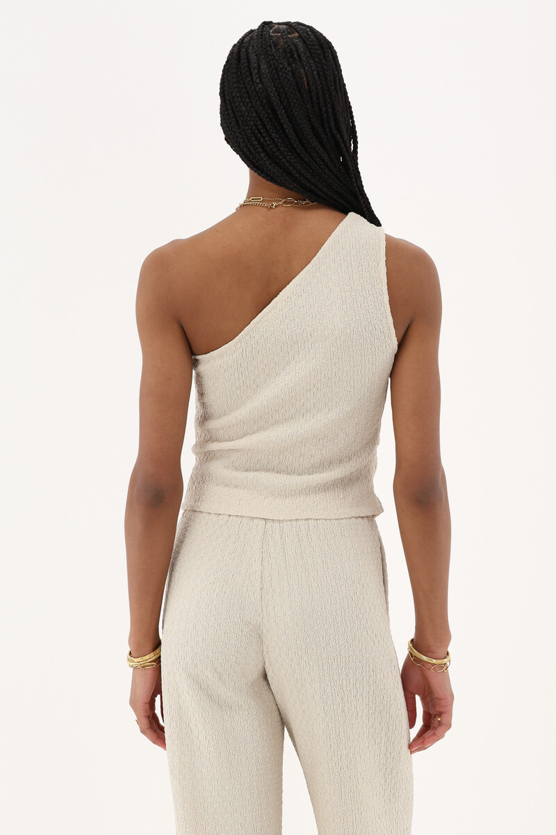 Beige one-shoulder top with structure | My Jewellery