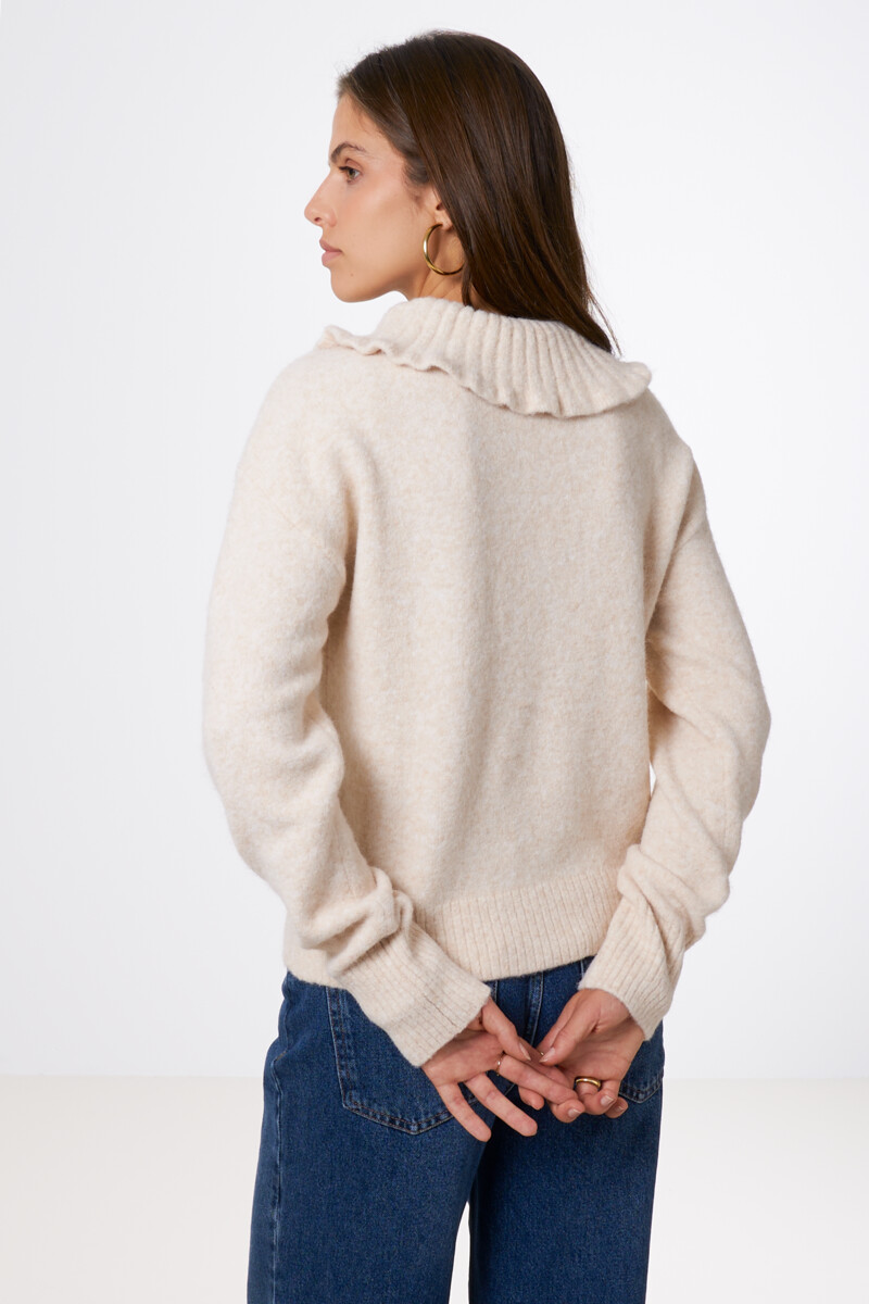 Beige polo sweater with ruffle collar | My Jewellery