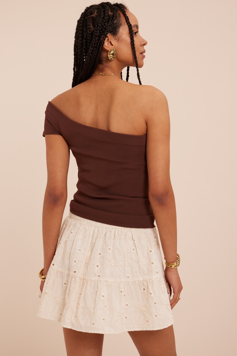 Beige short skirt with embroidery and elasticated waistband | My Jewellery