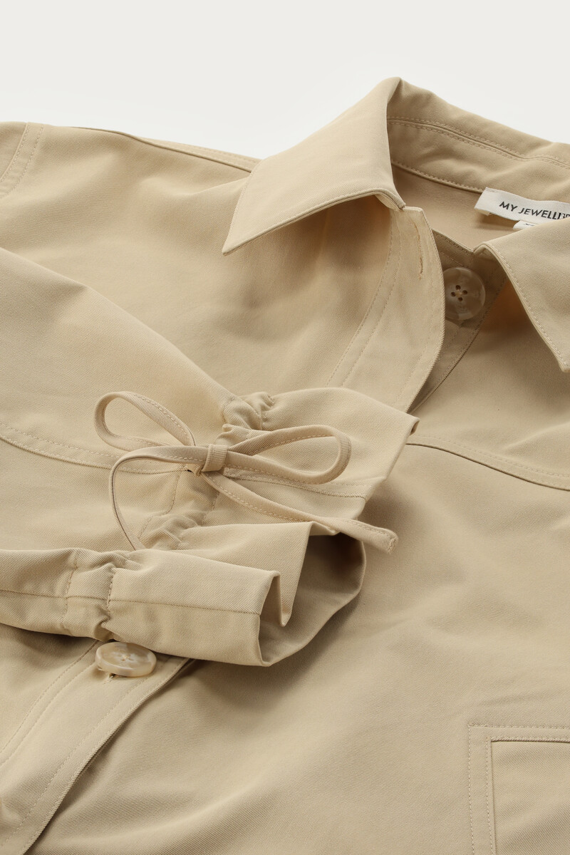 Beige short trench coat | My Jewellery