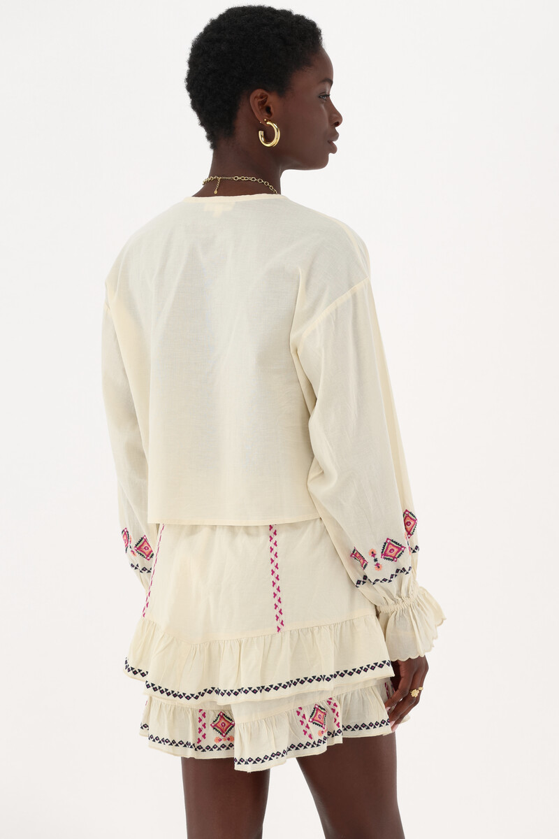 Beige skort with embroidery details | My Jewellery