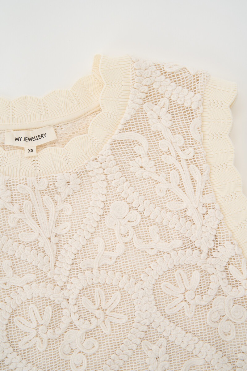 Beige sleeveless crochet top | My Jewellery