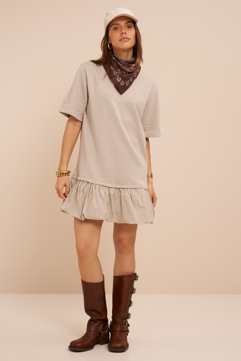 Beige T-shirt dress in balloon look