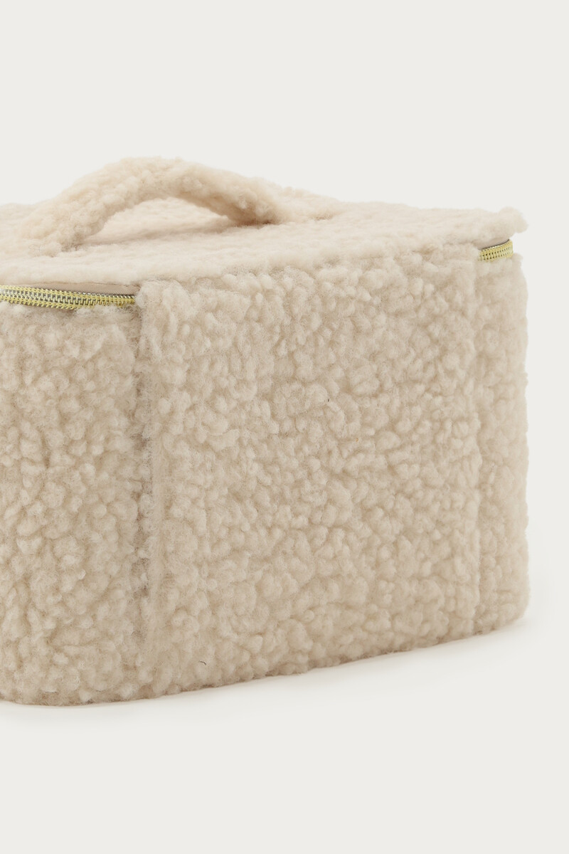 Beige teddy beauty case | My Jewellery