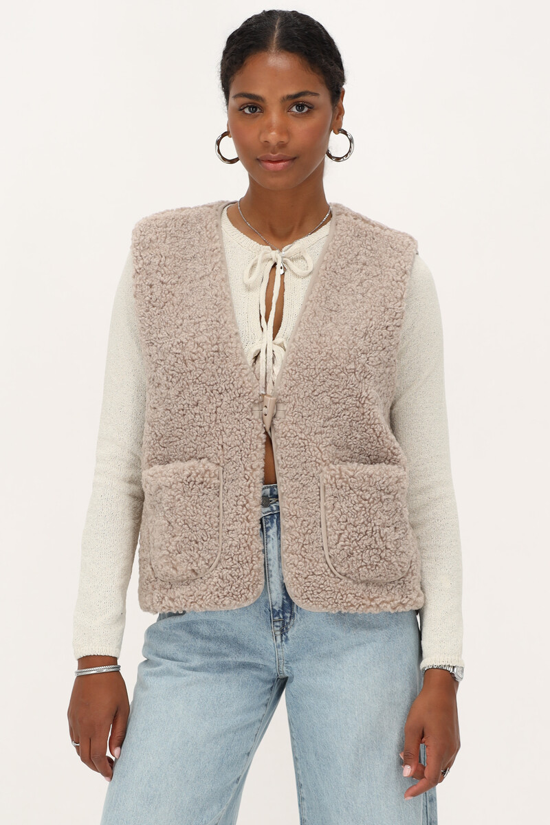 Veste sans manches teddy avec bouton | - My jewellery - Modalova