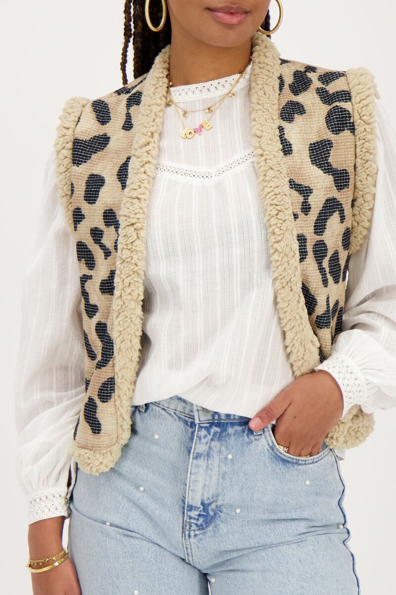 Beigefarbene Teddy-Weste mit Leopardenmuster | My Jewellery