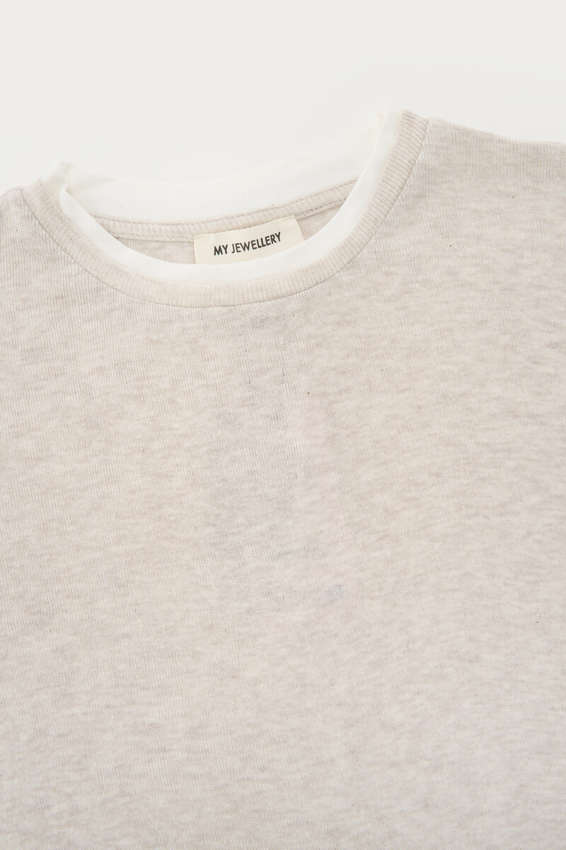 Beige top with double layer and short sleeves | My Jewellery