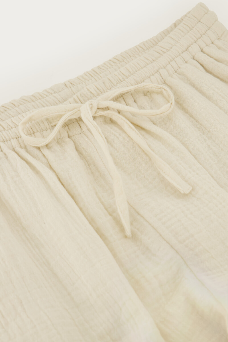 Beige trousers with elastic band & bow tie | My Jewellery