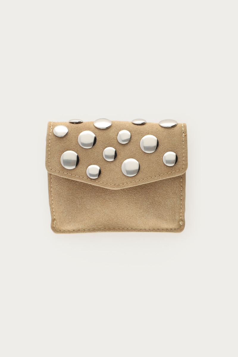 Beige wallet with studs | My Jewellery