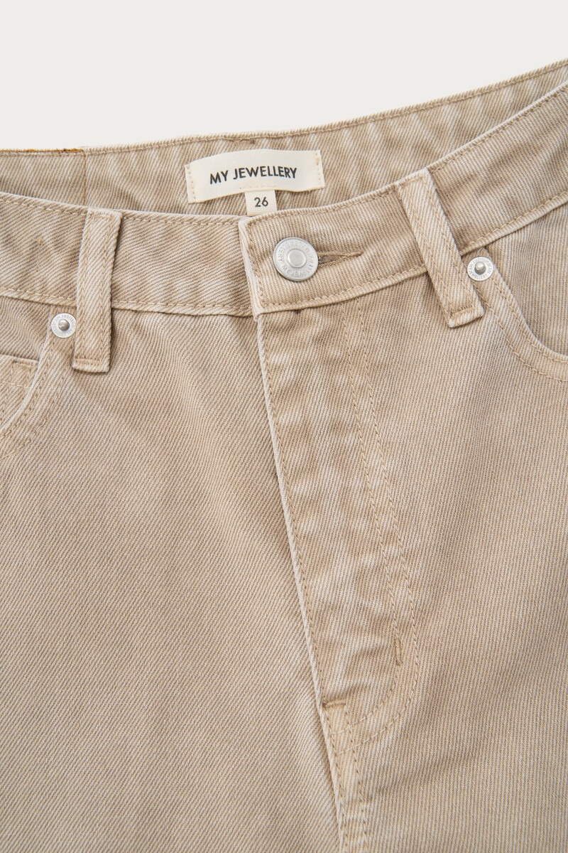 Beige wide leg jeans | My Jewellery