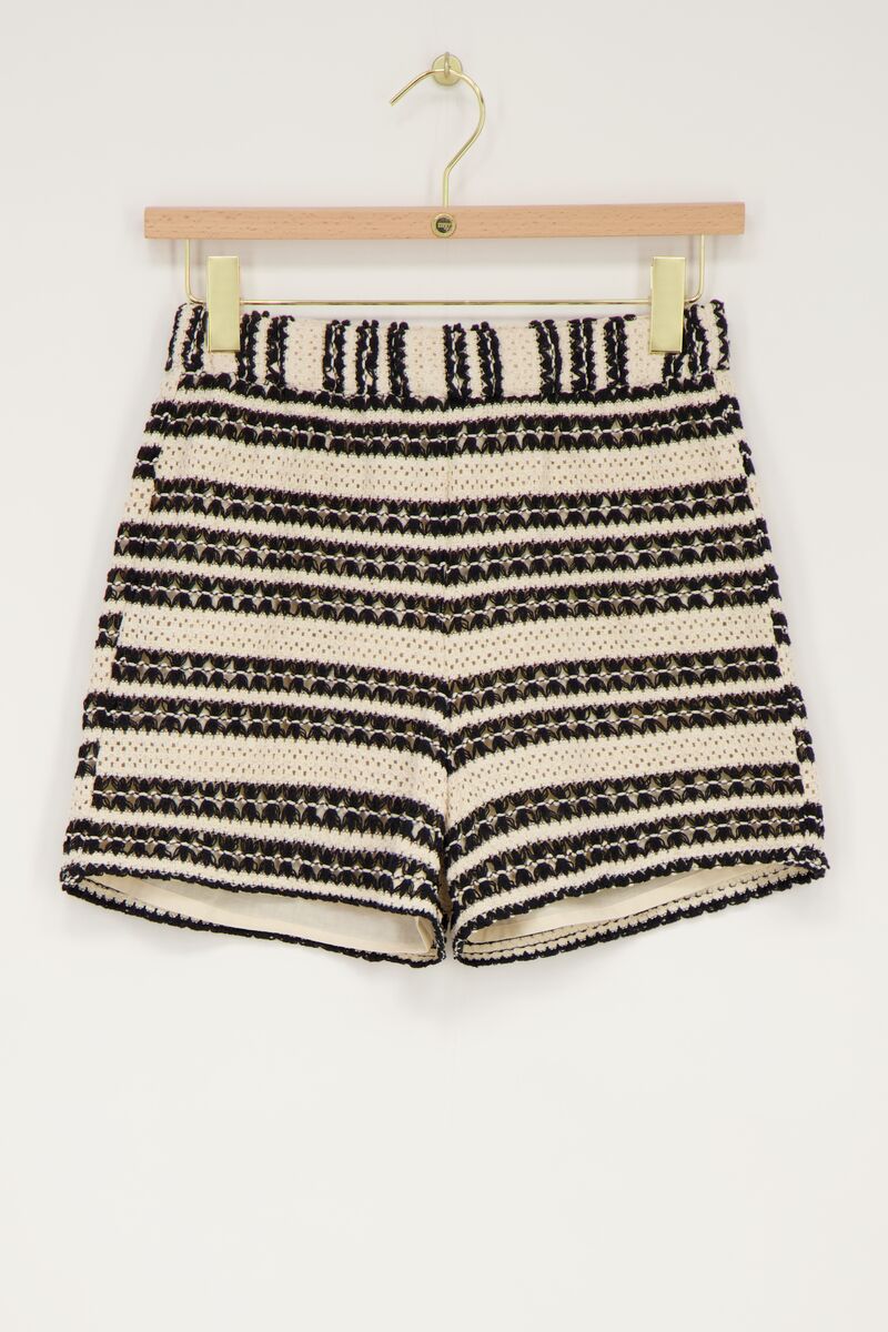Zwart en beige short crochet