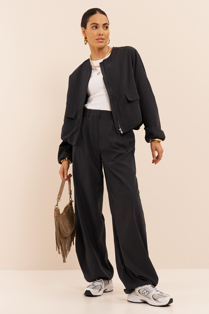 Black balloon jacket | My Jewellery