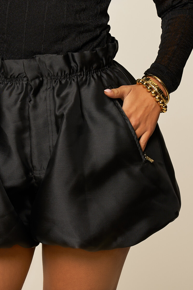 Black balloon shorts | My Jewellery