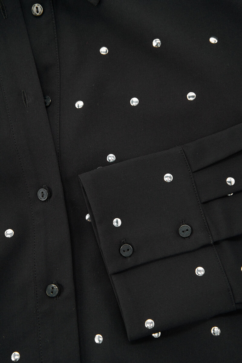 Black blouse with silver-coloured studs | My Jewellery