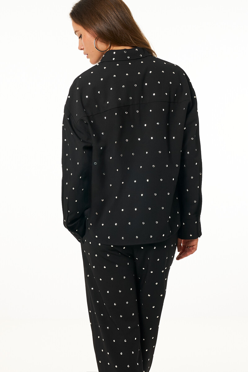 Black blouse with silver-coloured studs | My Jewellery