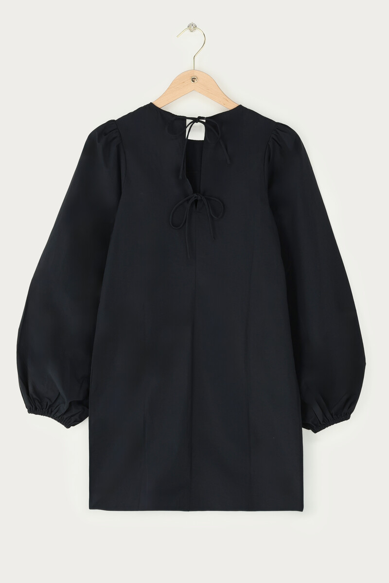 Black dress with long puff sleeves | My Jewellery