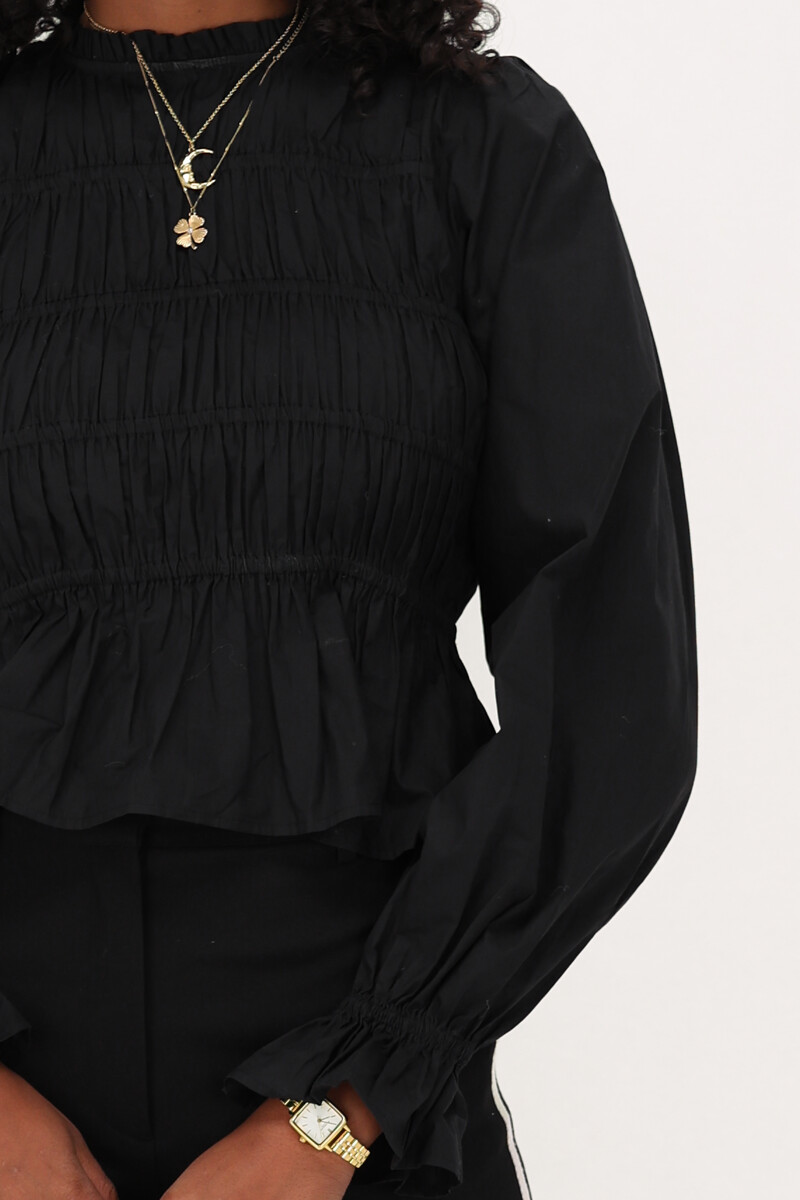 black fitted blouse with puff sleeves | My Jewellery