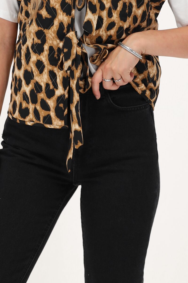 Black jeans with split | My Jewellery